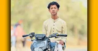 কুষ্টিয়ায় বৈদ্যুতিক খুঁটিতে মোটরসাইকেলের ধাক্কা, স্কুলশিক্ষার্থী নিহত